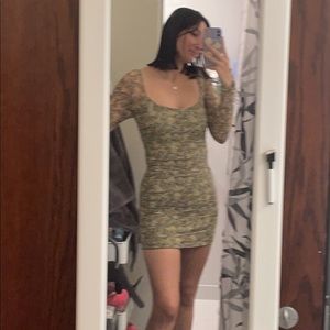 Meet your Posher, Averi